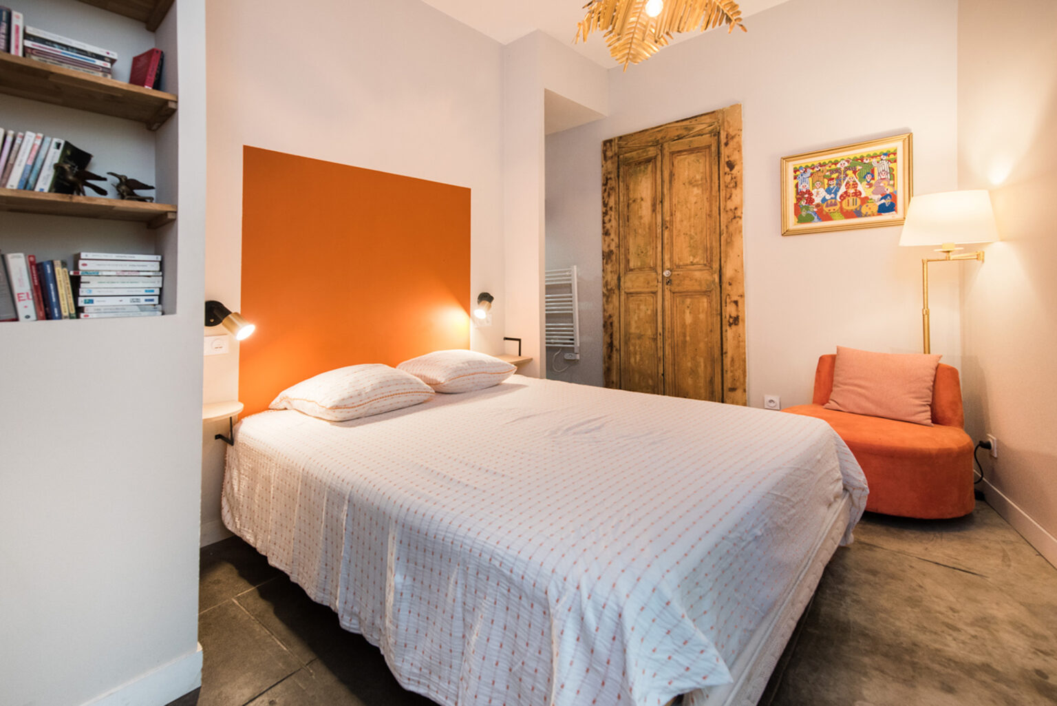 chambre gîte rose Domaine Sesquier à Mèze près de Montpellier accueil de groupe