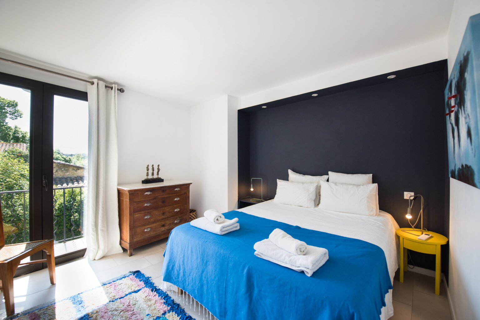 Chambre - Belle de nuit - Domaine Sesquier à Mèze près de Montpellier accueil de groupe